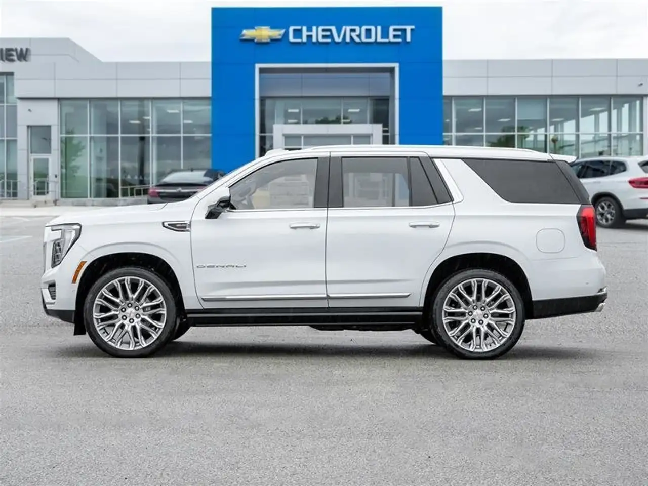GMC Yukon снимка GMC Yukon