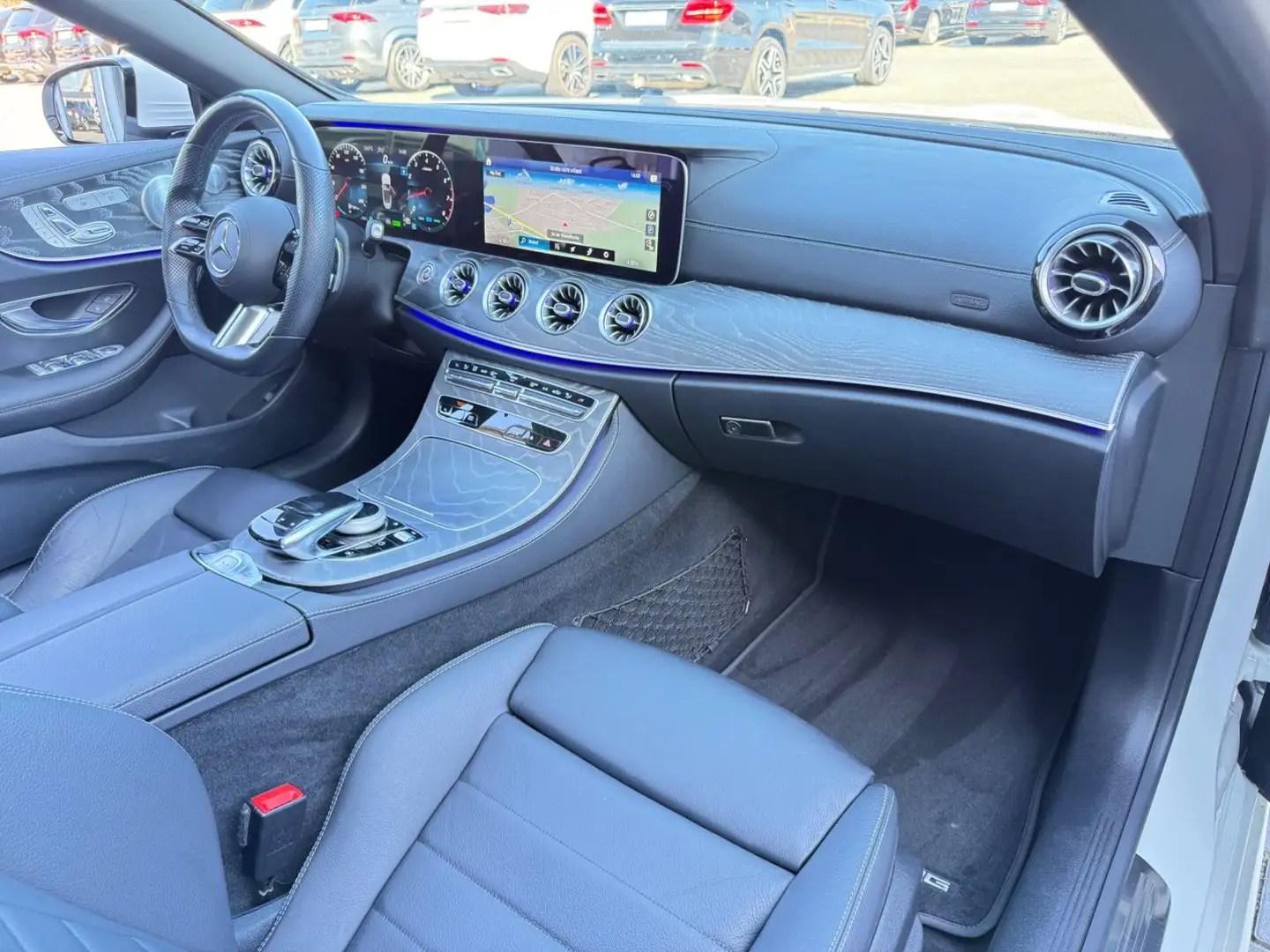 Mercedes-Benz E 450 E450*4Matic*Cabrio*AMG-PAKET*360°ACC*BURMESTER* Blanc - 2