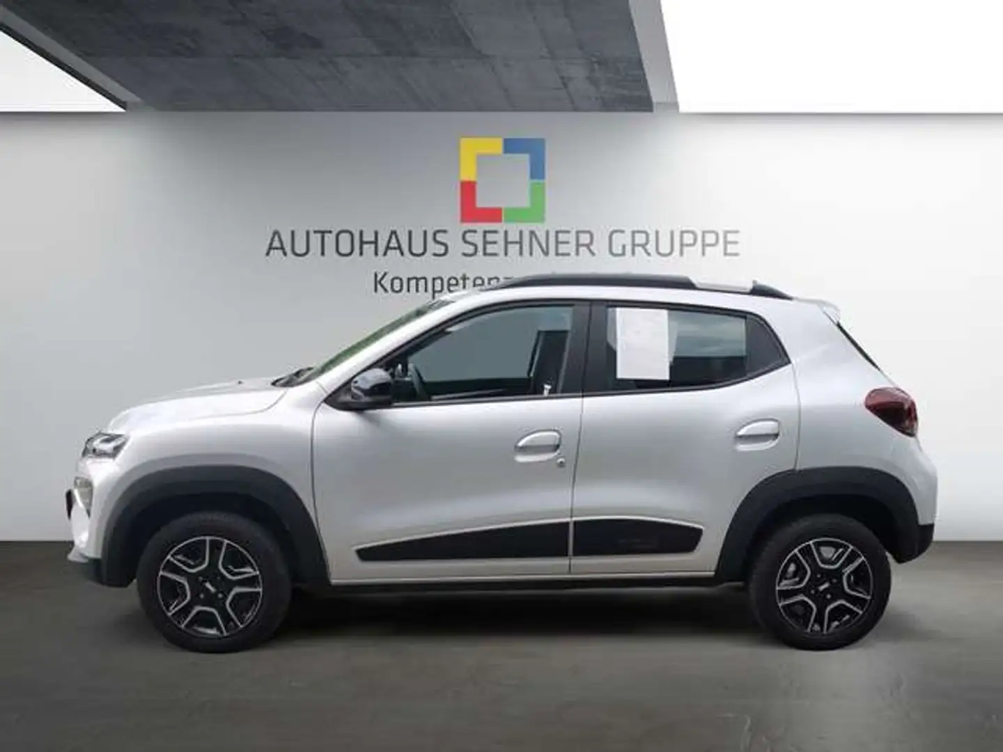 Dacia Spring Essential +CCS+Navi+Kamera+CarPlay+DAB Szürke - 2
