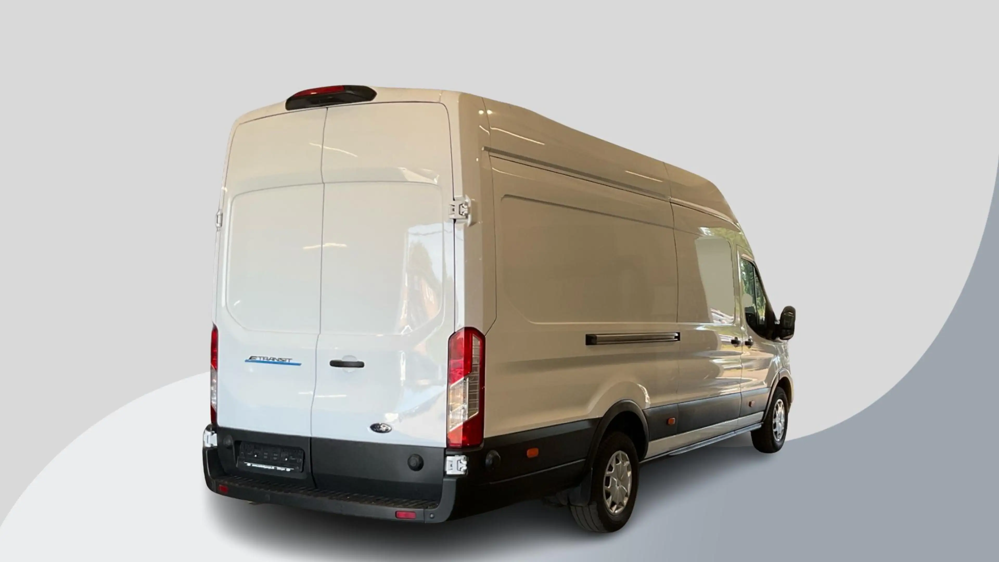 Ford E-Transit 350 L4H3 Trend 68 kWh — photo 2