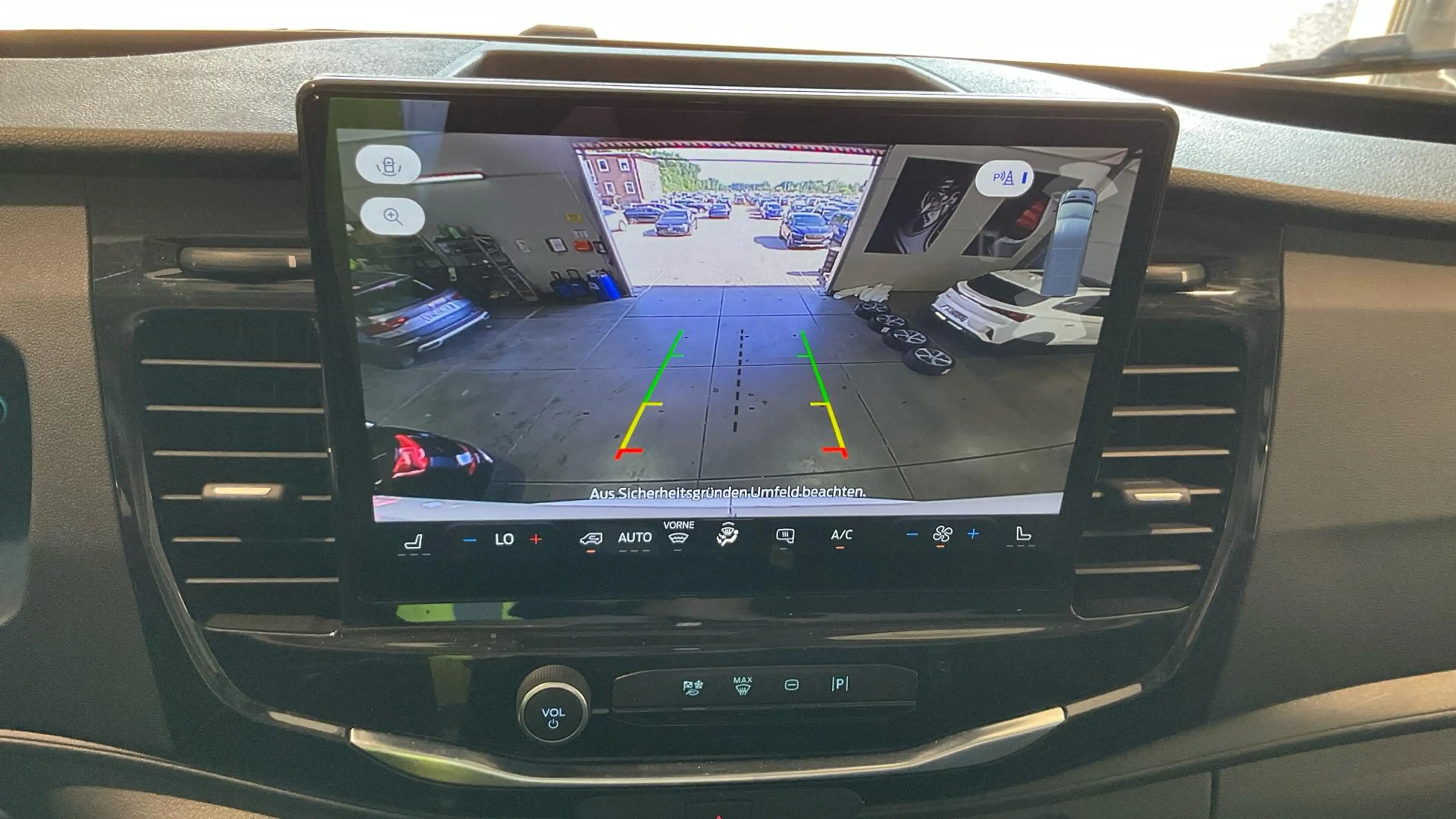 Ford E-Transit 350 L4H3 Trend 68 kWh — photo 9