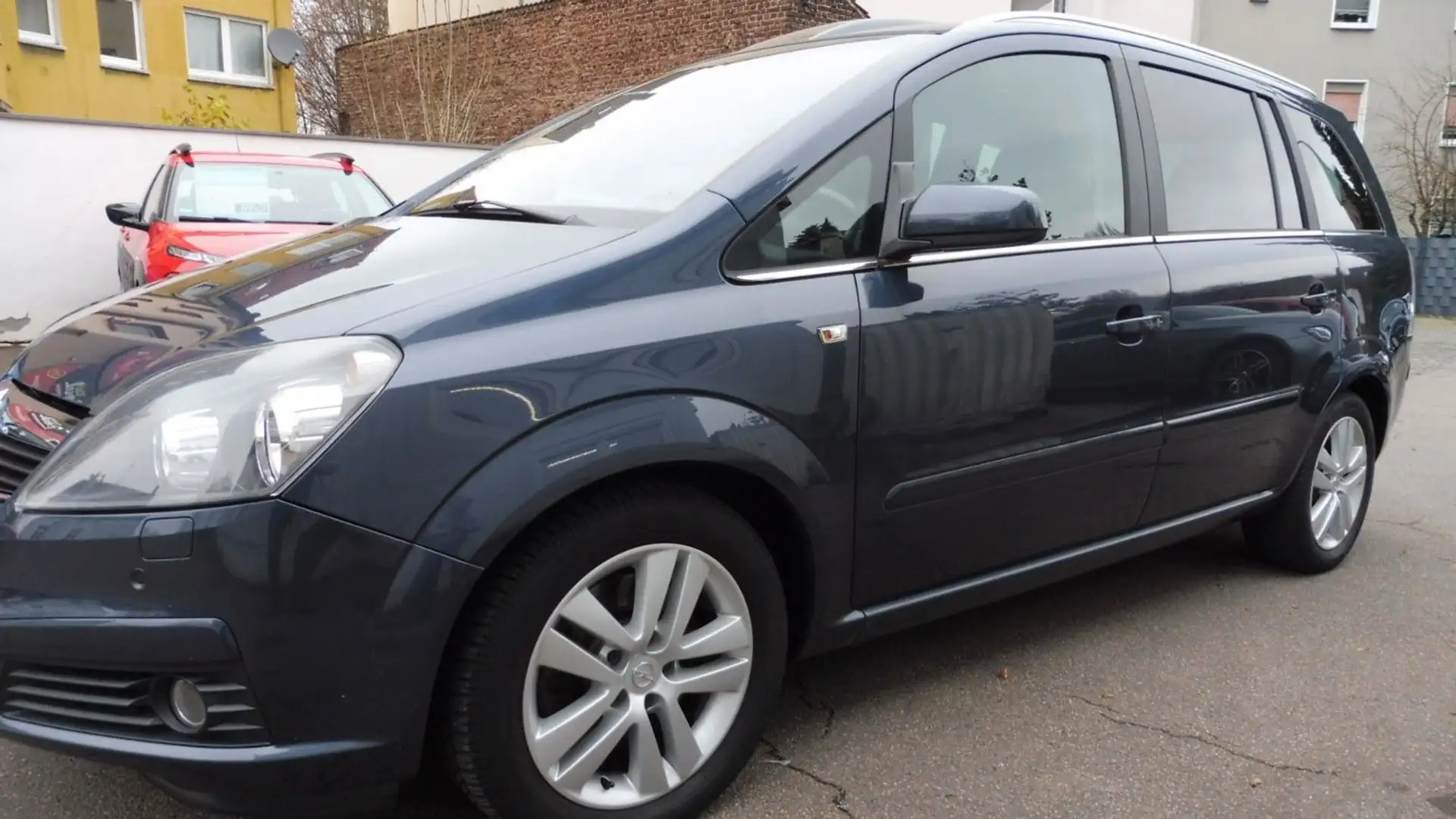 Opel Zafira B Cosmo 7 Sitzer, Panno, AHK Blau - 1
