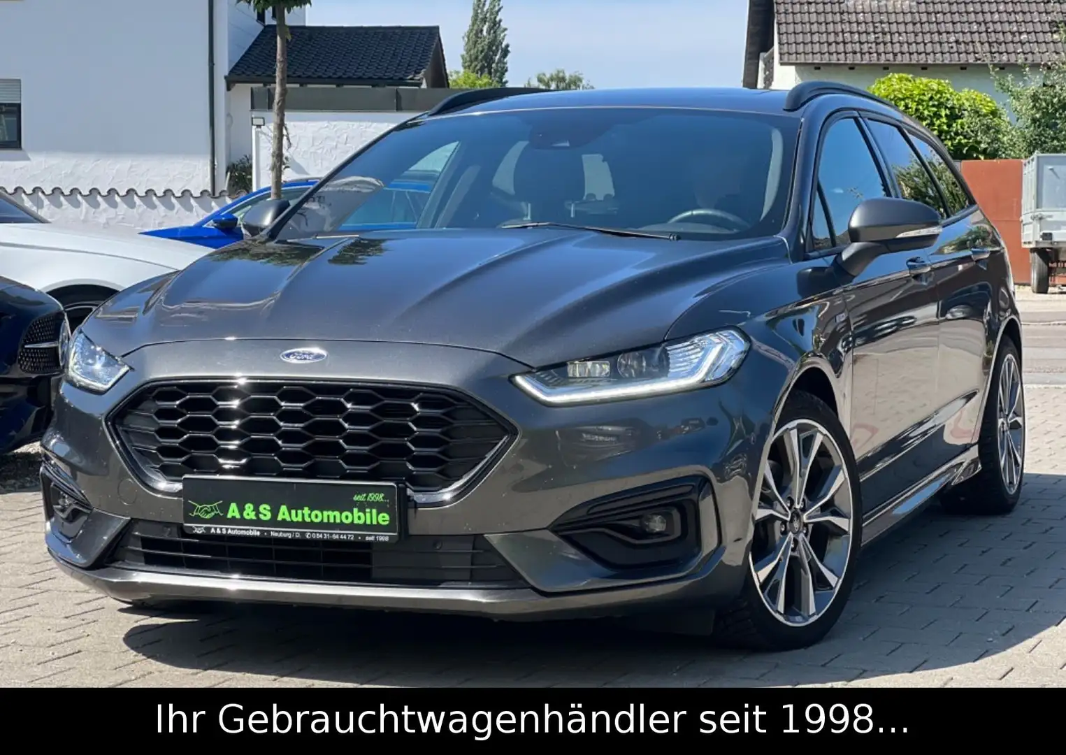 Ford Mondeo Turnier 2.0 EB ST-Line *PANO/AHK/CAM/ACC* Grau - 1