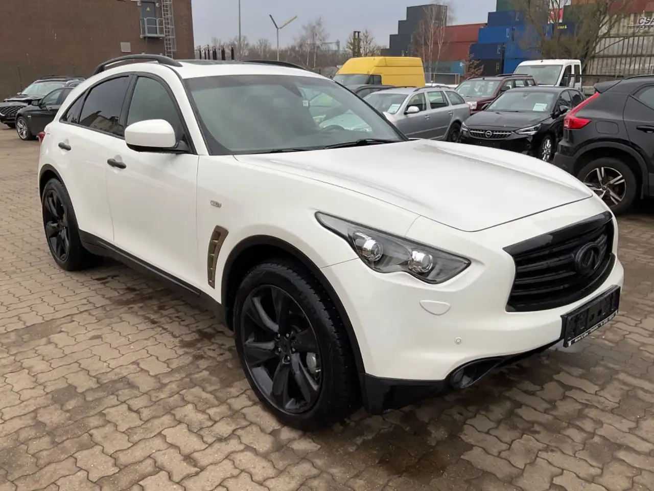 Infiniti FX