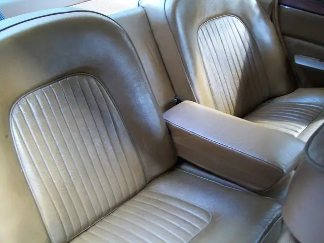 Rover P6 2000 view 9