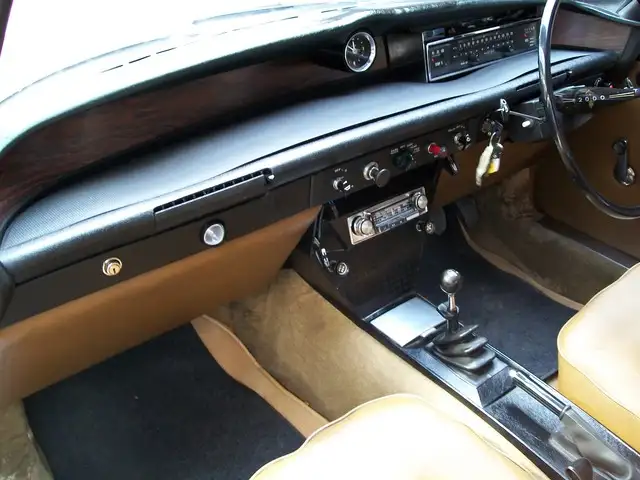 Rover P6 2000 view 8