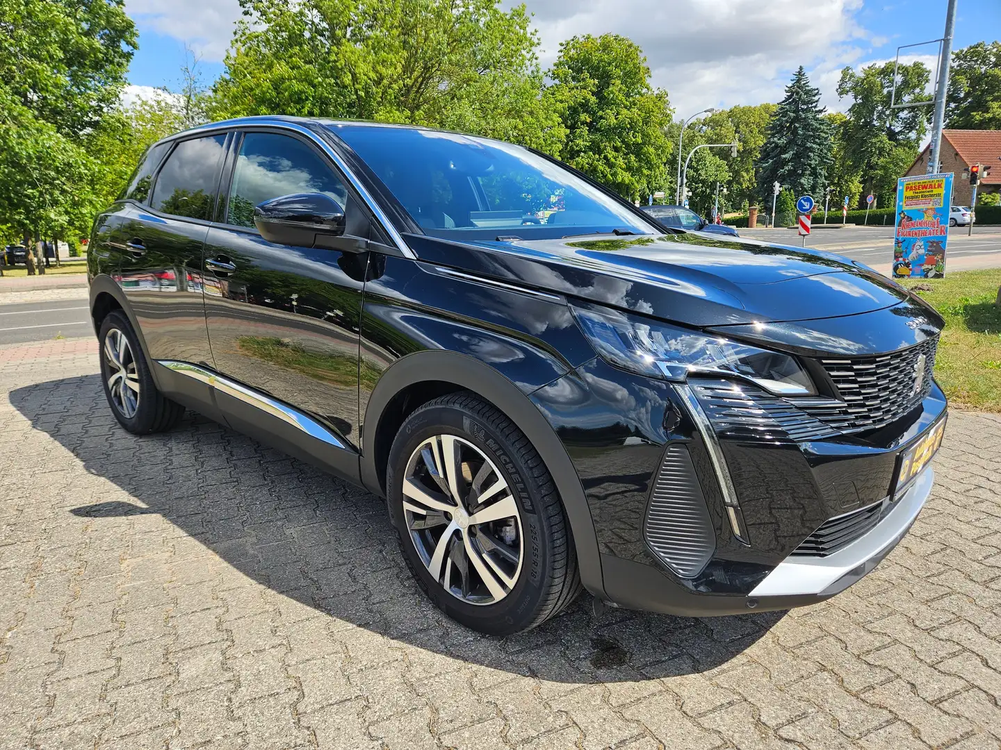 Peugeot 3008 AT Allure Pack NAVI e.Heckklappe ACC LED Totwinkel Schwarz - 1