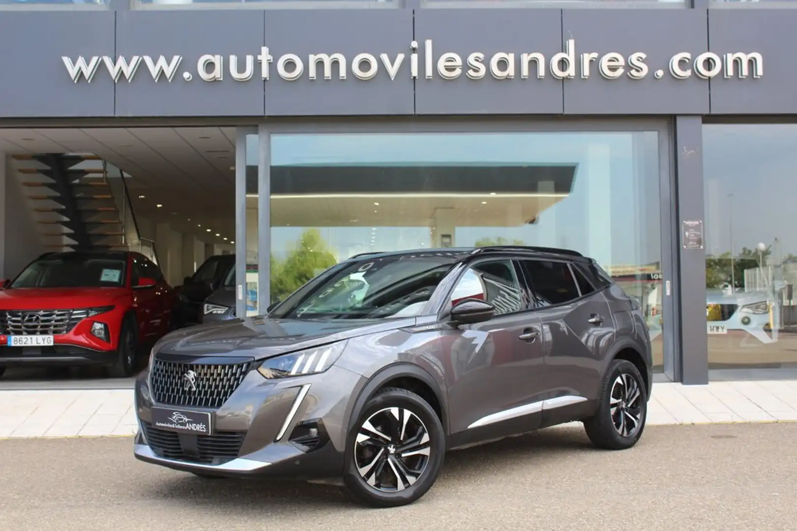 Peugeot 2008 1.2 PureTech S&S GT EAT8 130 Gris - 1