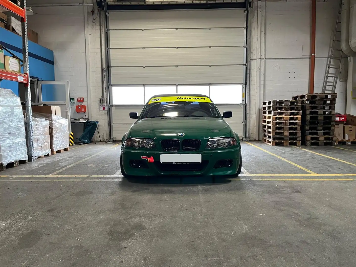 BMW 328 328i Vert - 2