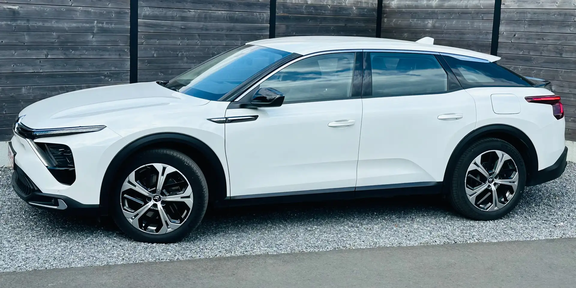 Citroen C5 X 1.6 Turbo PHEV Business GPS (165 kW) Fehér - 2
