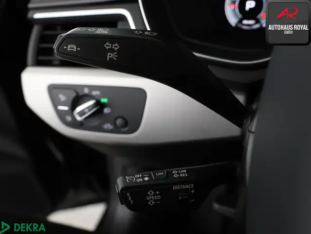 Audi A4 view 15