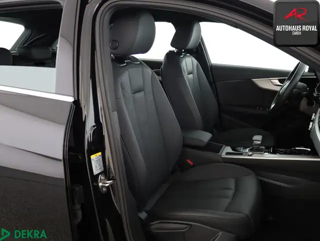 Audi A4 view 11