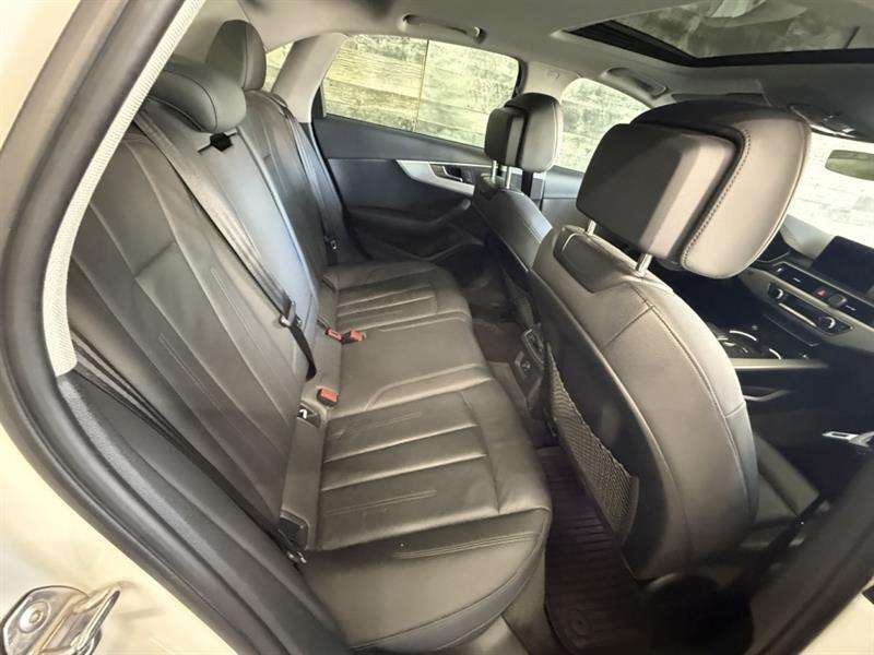 2019 Audi A4 CUIR TOIT ** APPROUVÉ À 99.9% ** thumb 22