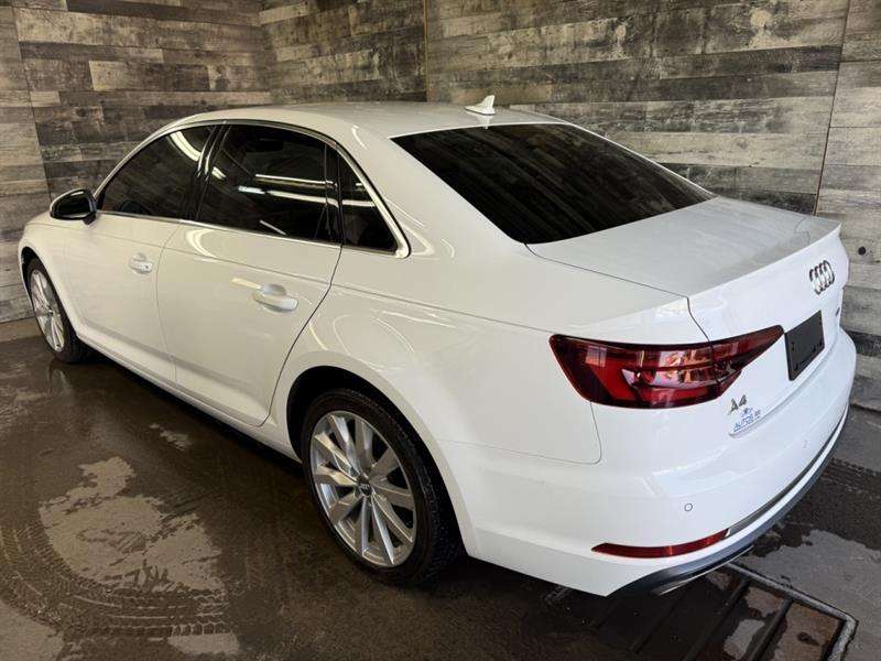 2019 Audi A4 CUIR TOIT ** APPROUVÉ À 99.9% ** thumb 16