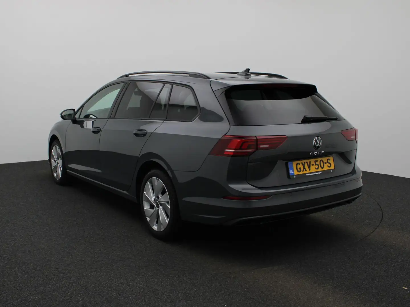 Volkswagen Golf Variant 1.5 eTSI Life Edition | Automaat | Navigatie | Ada Grijs - 2