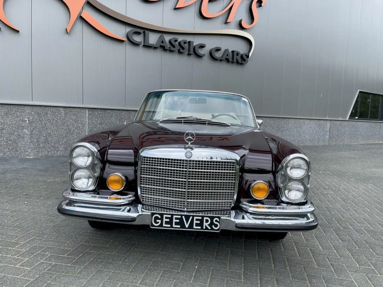 Mercedes-Benz 280 W111 280SE 3.5 Cabriolet, foto 2