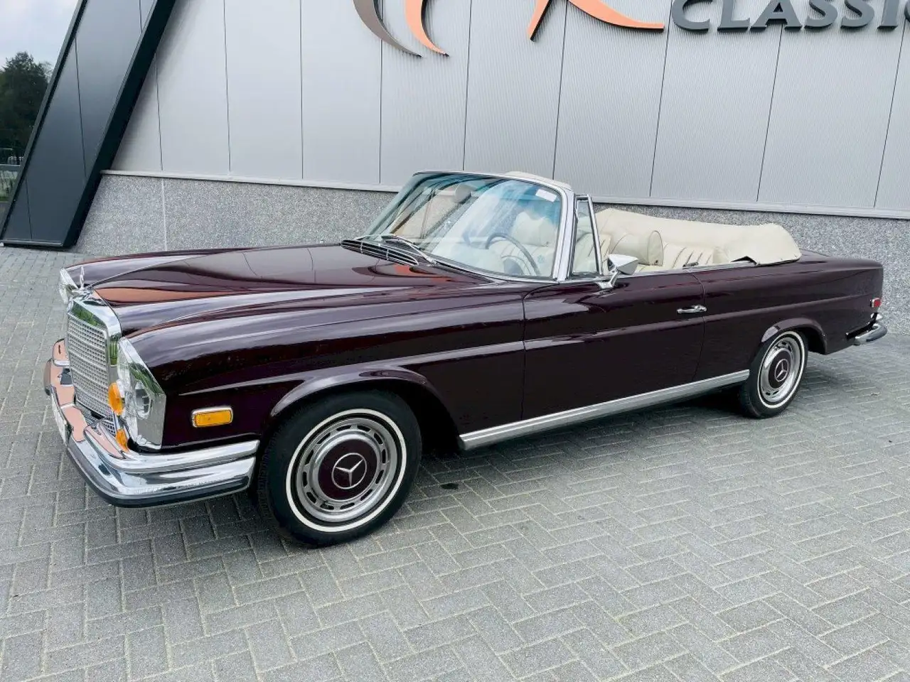 Mercedes-Benz 280 W111 280SE 3.5 Cabriolet, foto 4