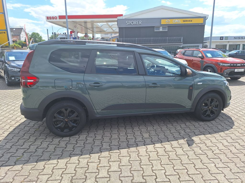 Dacia Jogger TCe 110 (7-Sitzer) Extreme+ — photo 3