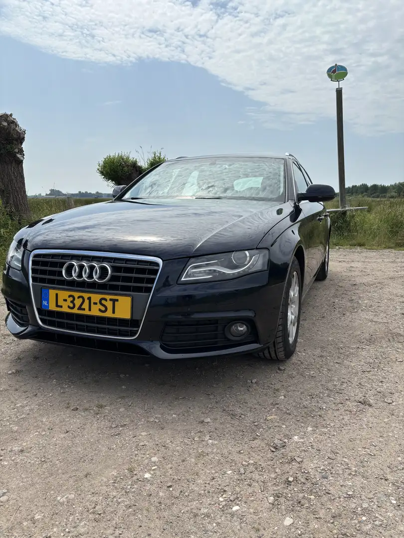 Audi A4 1.8 TFSI Pro L. bns Blauw - 1