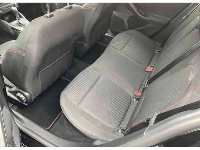Ford Focus view 4