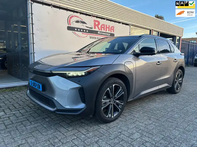 Toyota bZ4X Premium 4WD 71 kWh Taxi klaar met BCT