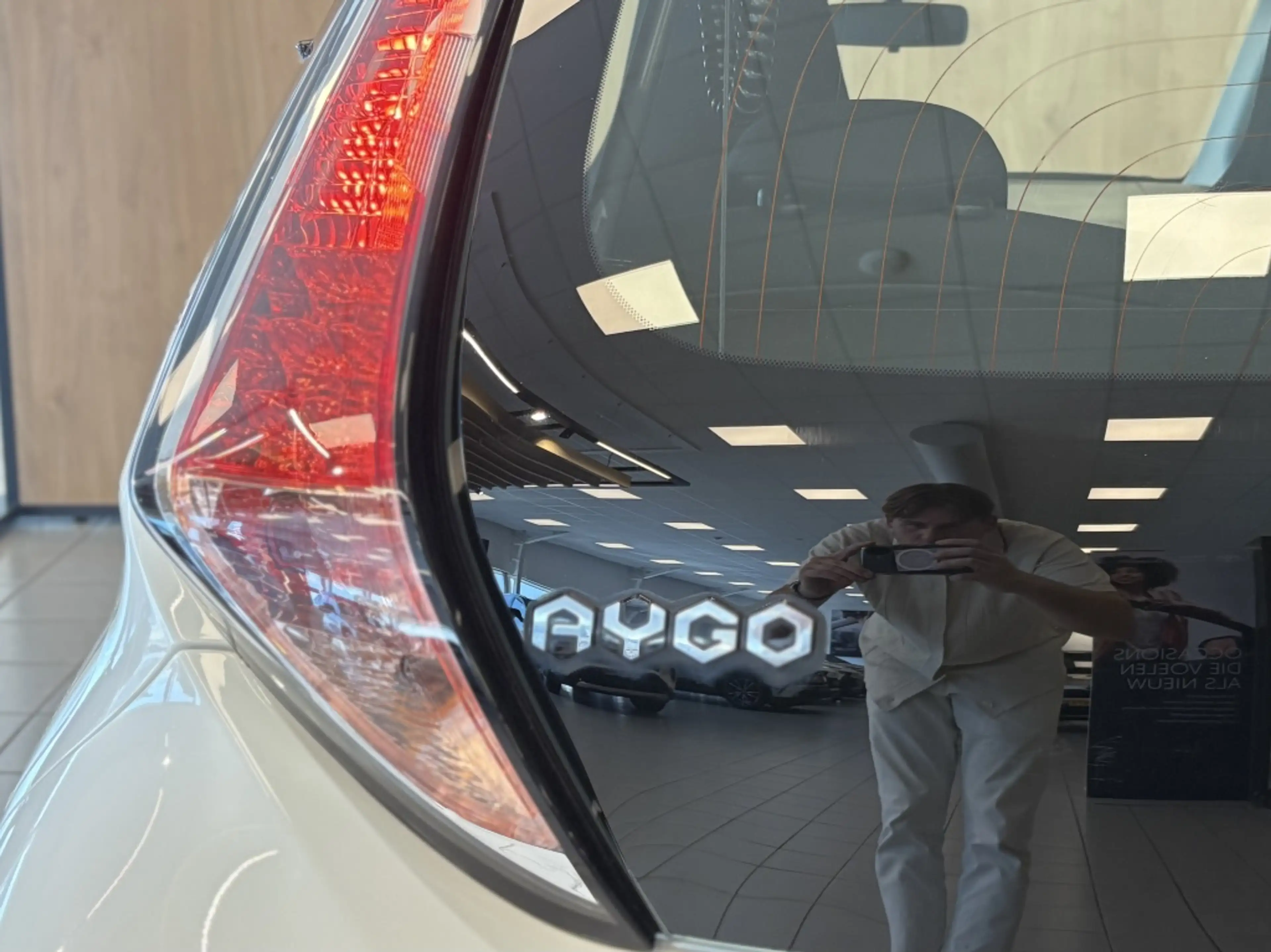 Toyota Aygo 1.0 VVT-i x-fun — photo 10