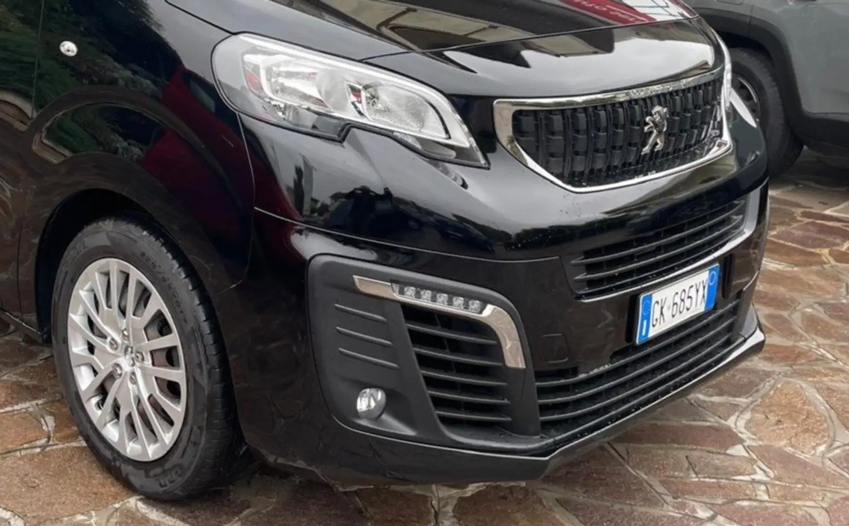 Peugeot Traveller BlueHDi 120 S&S Business Long Negru - 2