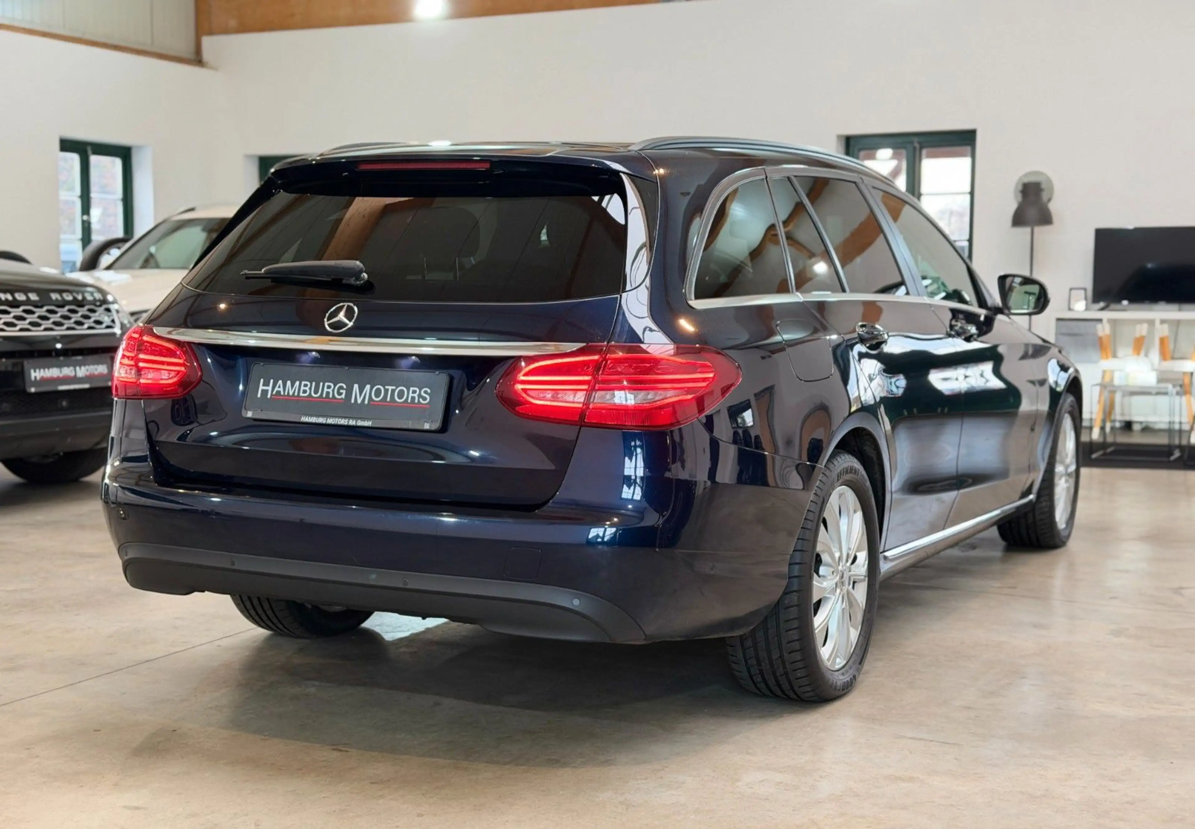 Mercedes-Benz C 200 d T 9G-Tronic Business Plus AHK/LED/KAMERA — photo 3