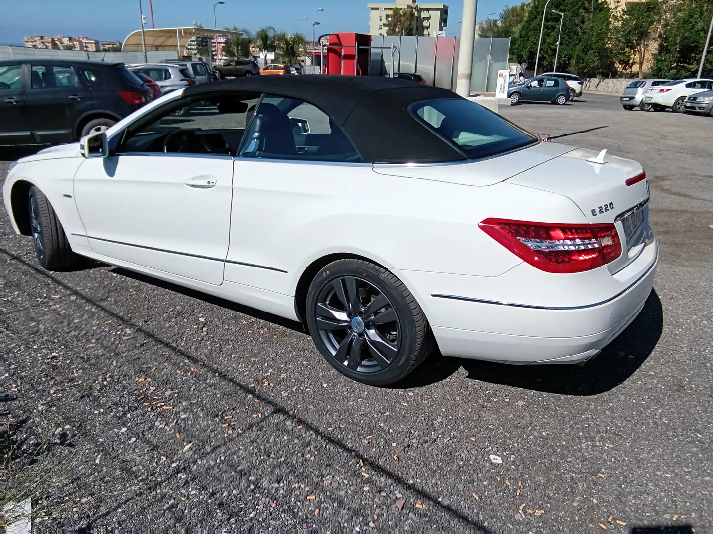 Mercedes-Benz E 220 Classe E - A207 Cabrio Cabrio cdi be Executive Bianco - 2