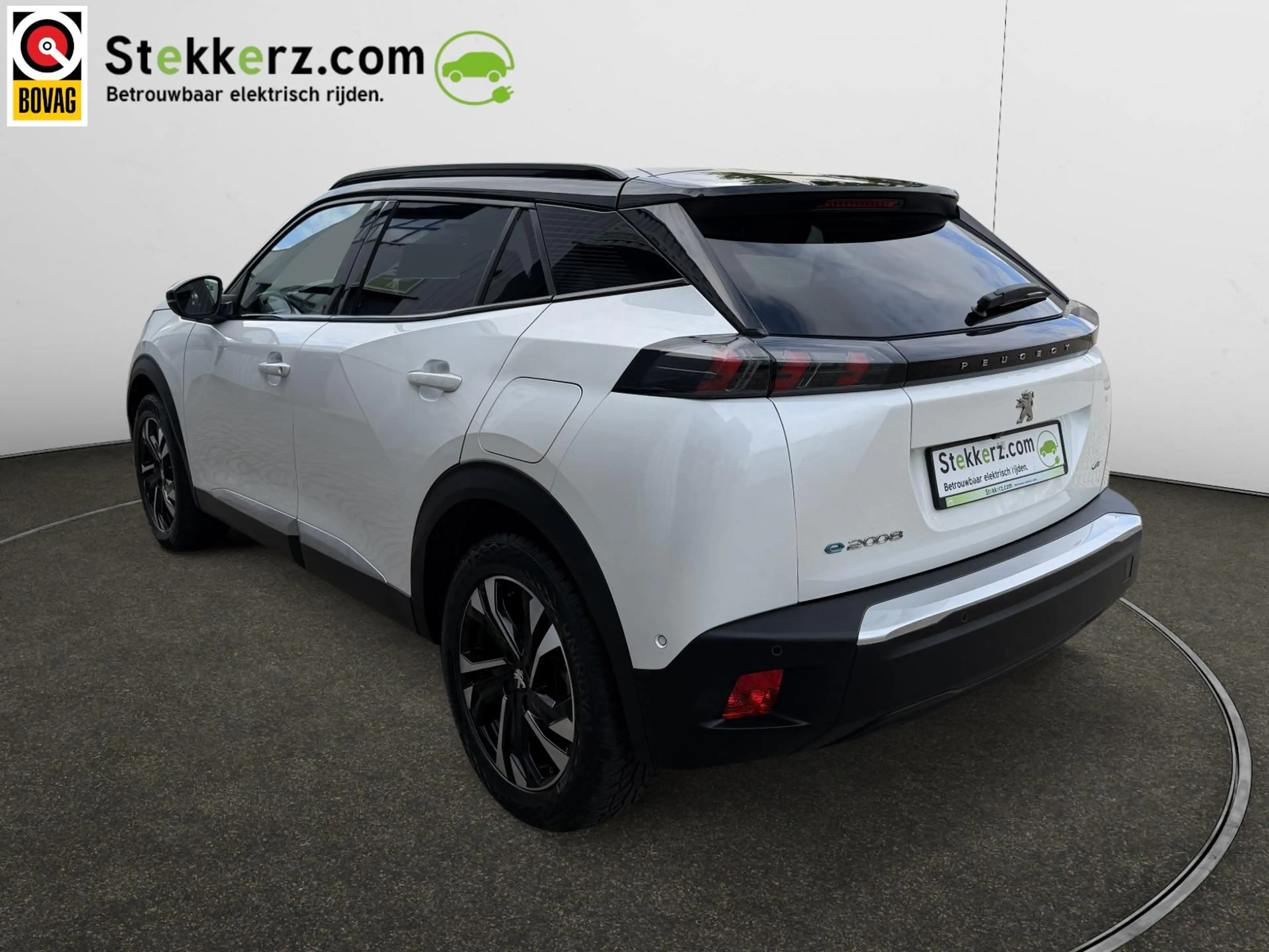 Peugeot e-2008 EV GT 50 kWh All-In prijs incl. 12 mnd. Bovag Gara — photo 2