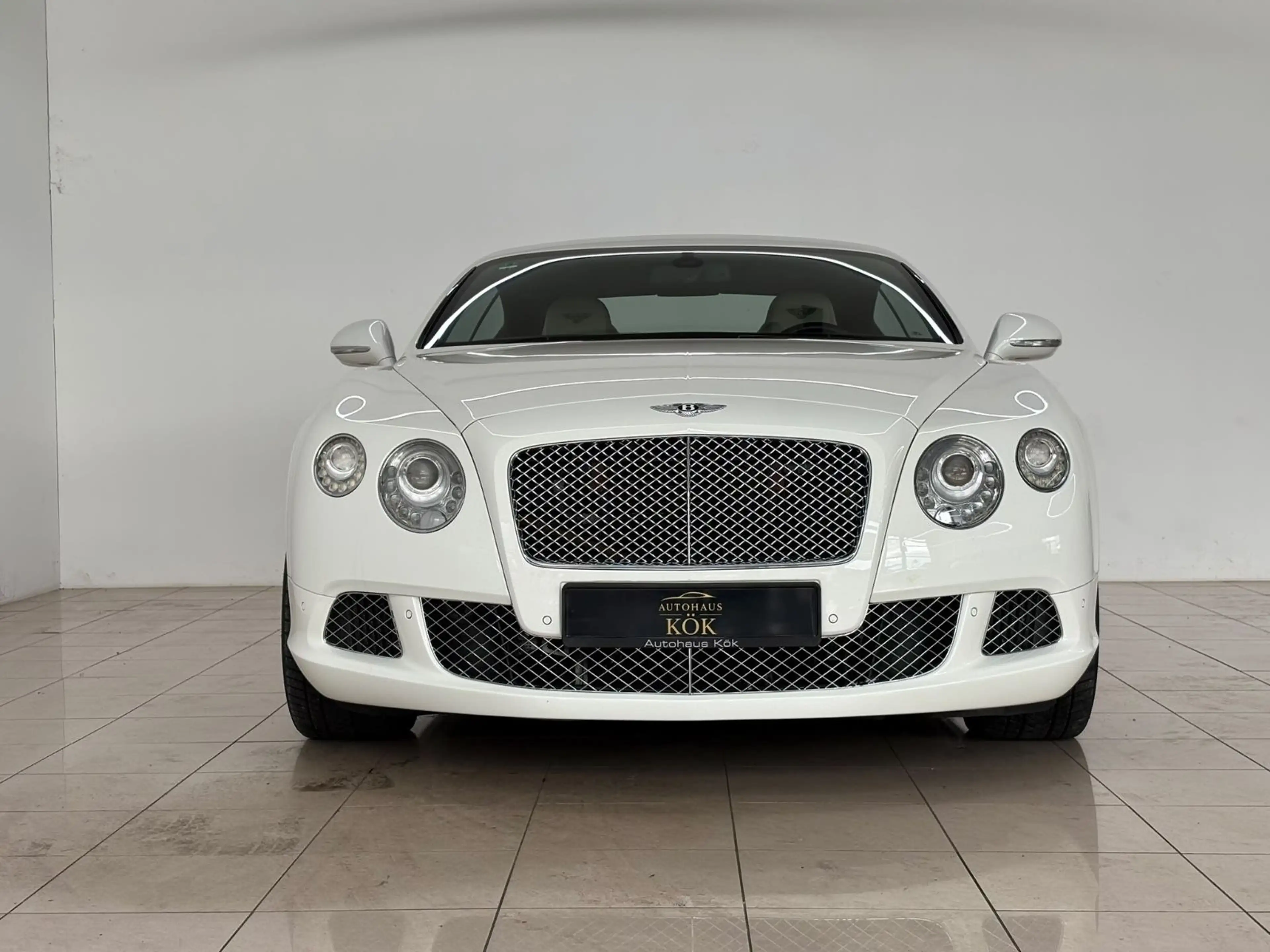 Bentley Continental GT 6.0 W12 4WD RFK SHZ Sitzklima Led — photo 3