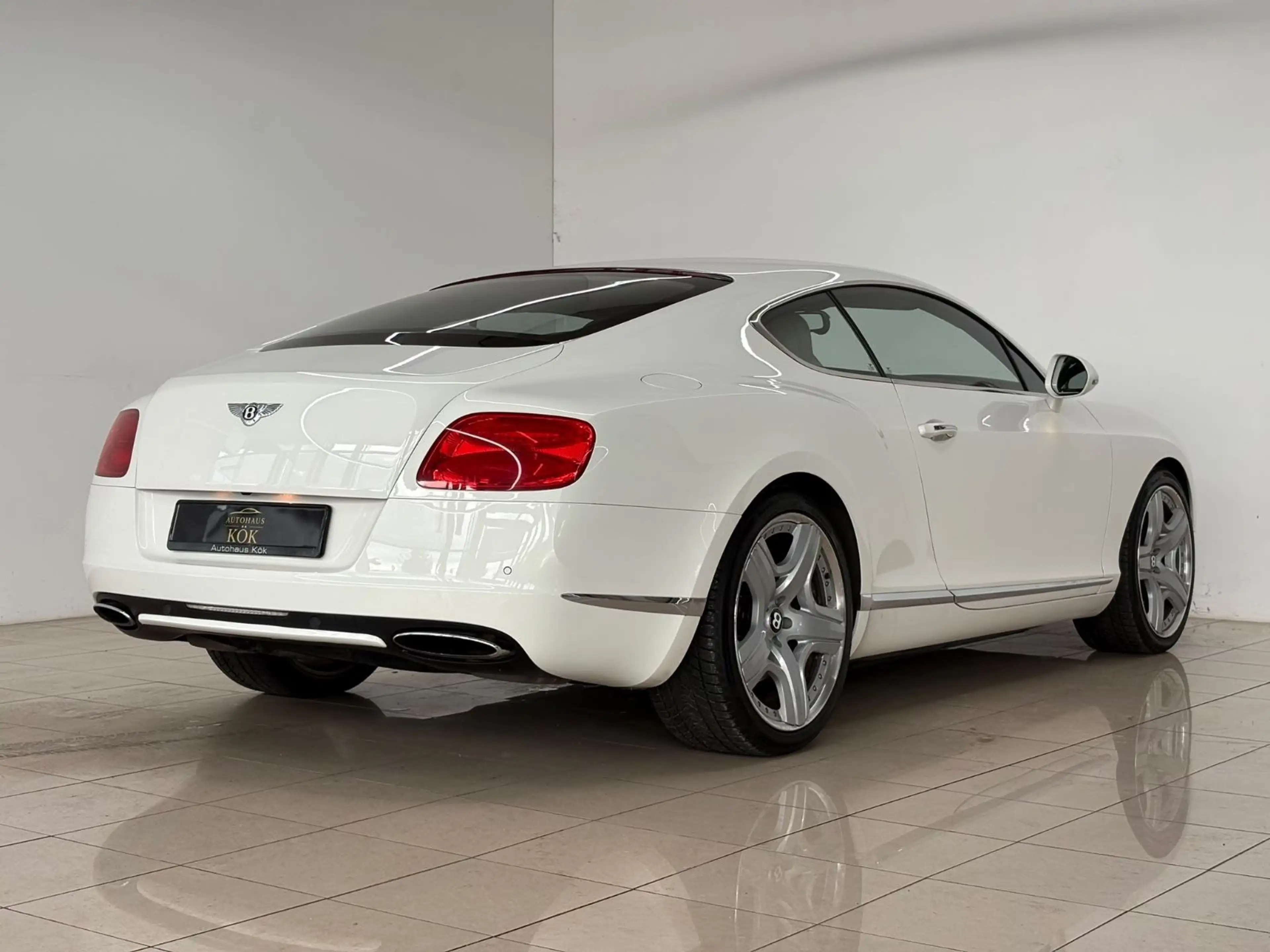 Bentley Continental GT 6.0 W12 4WD RFK SHZ Sitzklima Led — photo 6