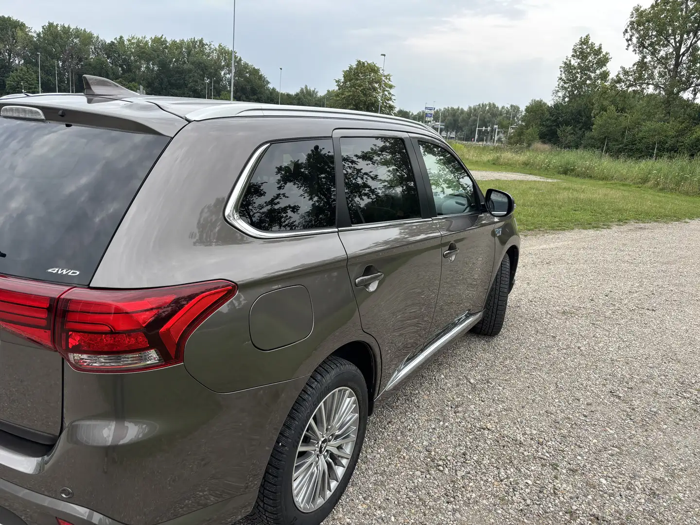 Mitsubishi Outlander 2.0 PHEV Instyle+ 360 Camera! Barna - 2