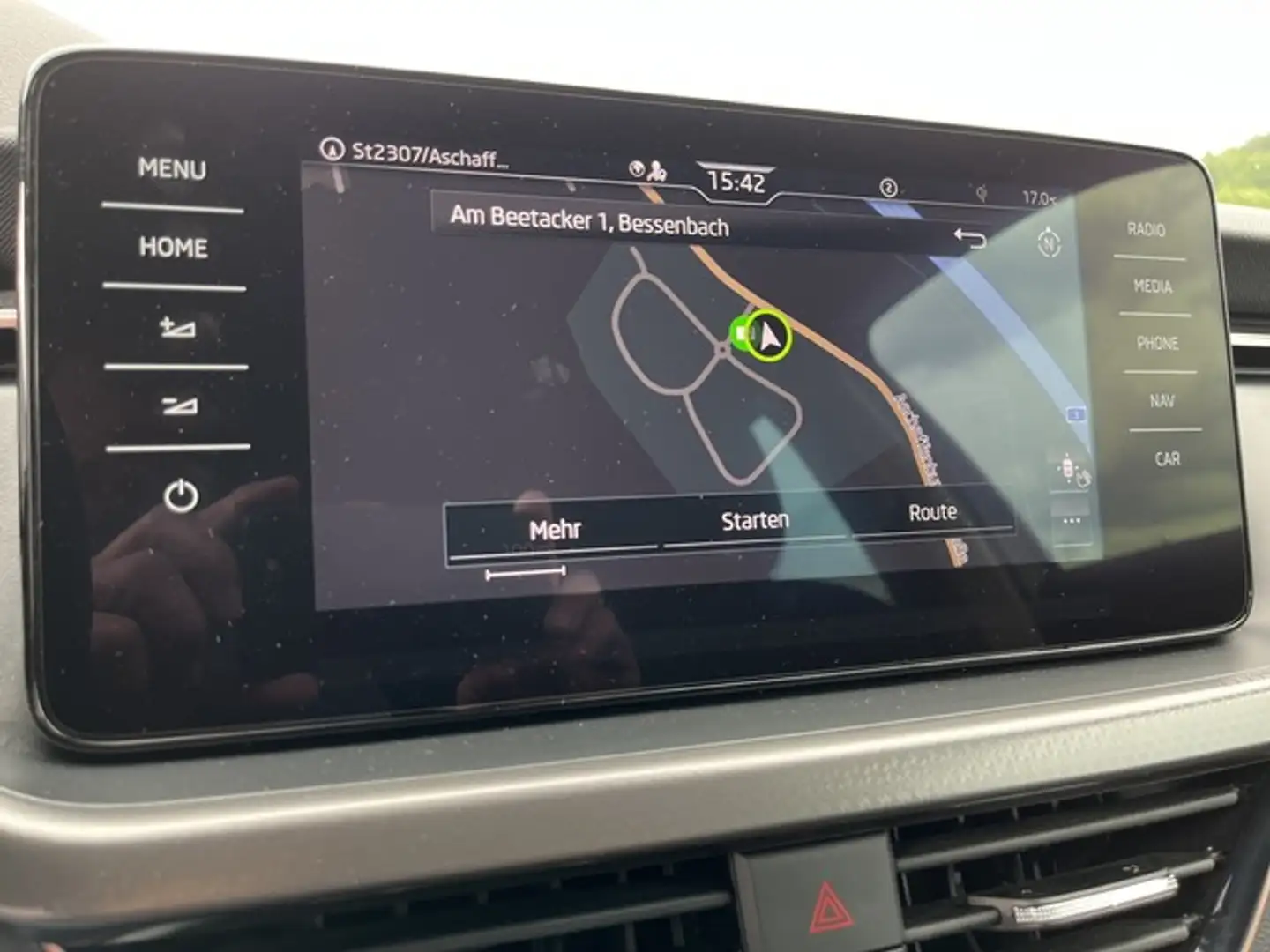 Skoda Scala 1,0 TSI Style + LED  + Navigation + Klimaautomatic Gris - 2
