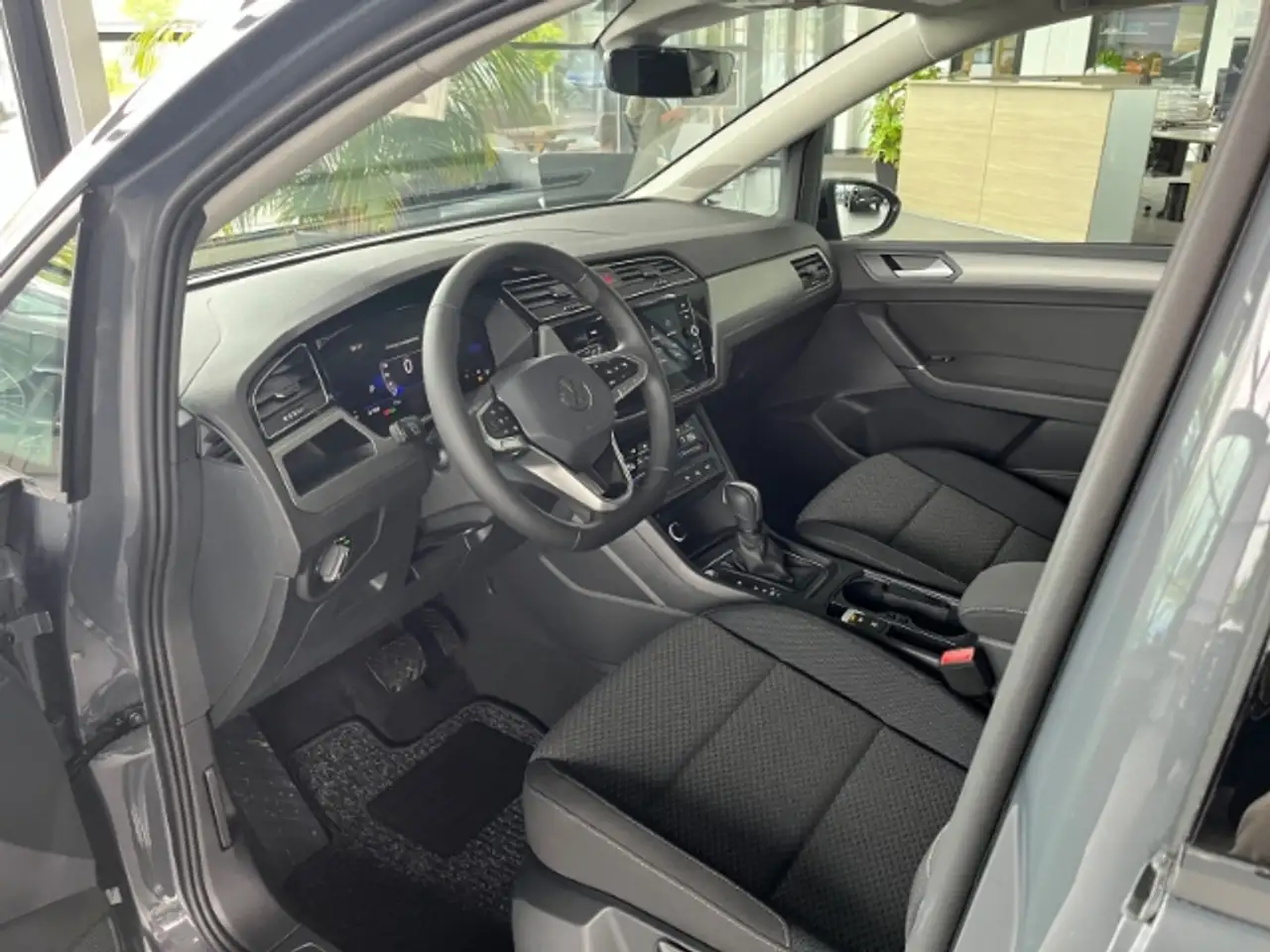 Volkswagen Touran Comfortline 1.5 TSI Navi LED Kamera ACC CarPlay el, миниатюра 10