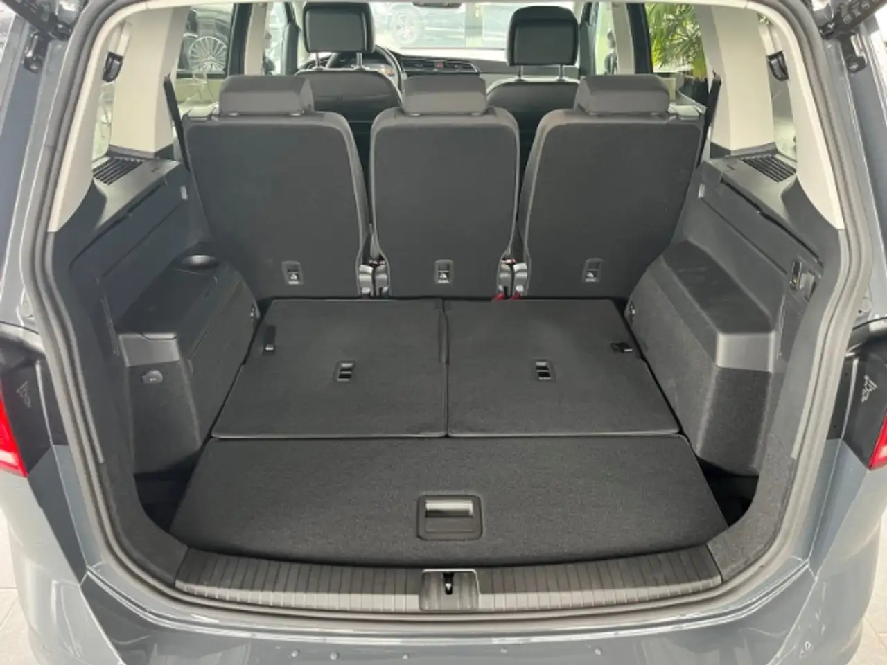 Volkswagen Touran Comfortline 1.5 TSI Navi LED Kamera ACC CarPlay el, миниатюра 8
