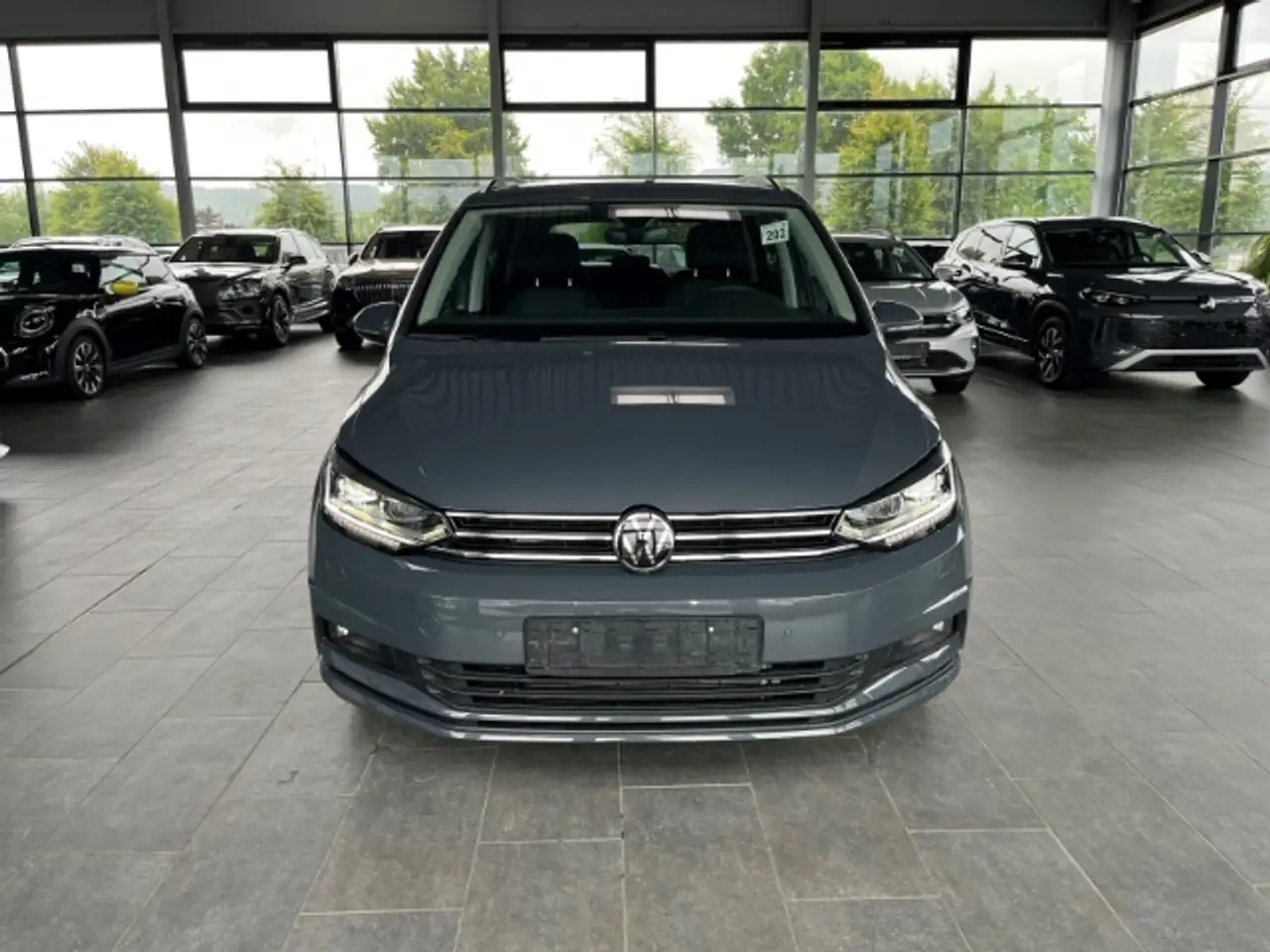Volkswagen Touran Comfortline 1.5 TSI Navi LED Kamera ACC CarPlay el, миниатюра 2