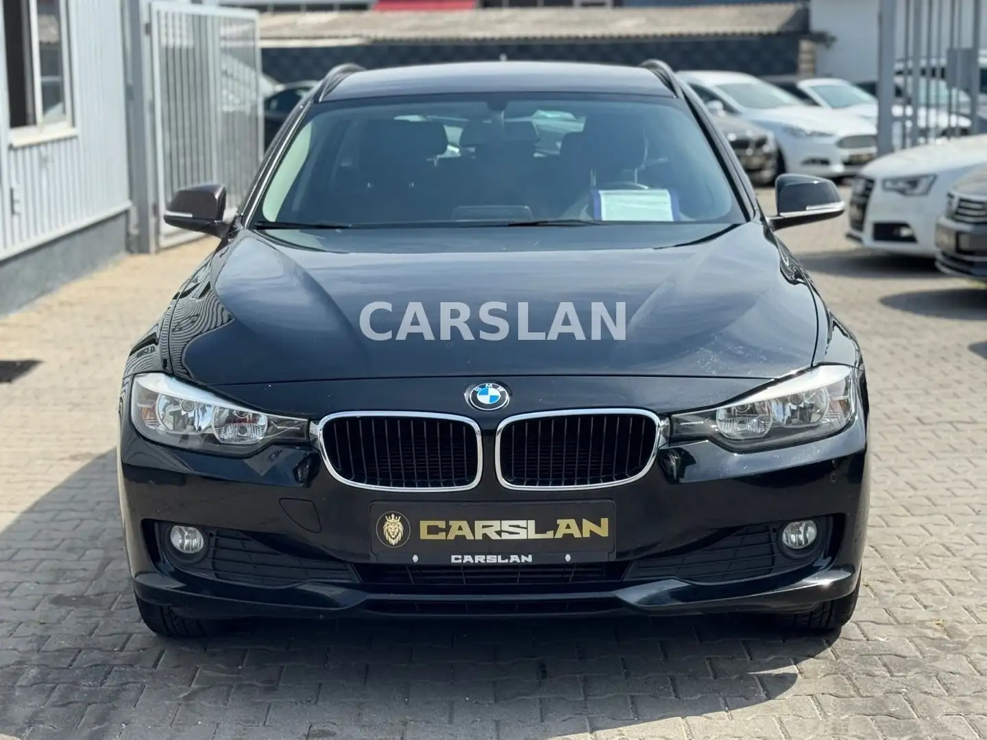 BMW 318 d Touring 2.HAND+NAVI+SHZ+PDC+KLIMAAU.+EURO 5 Černá - 2