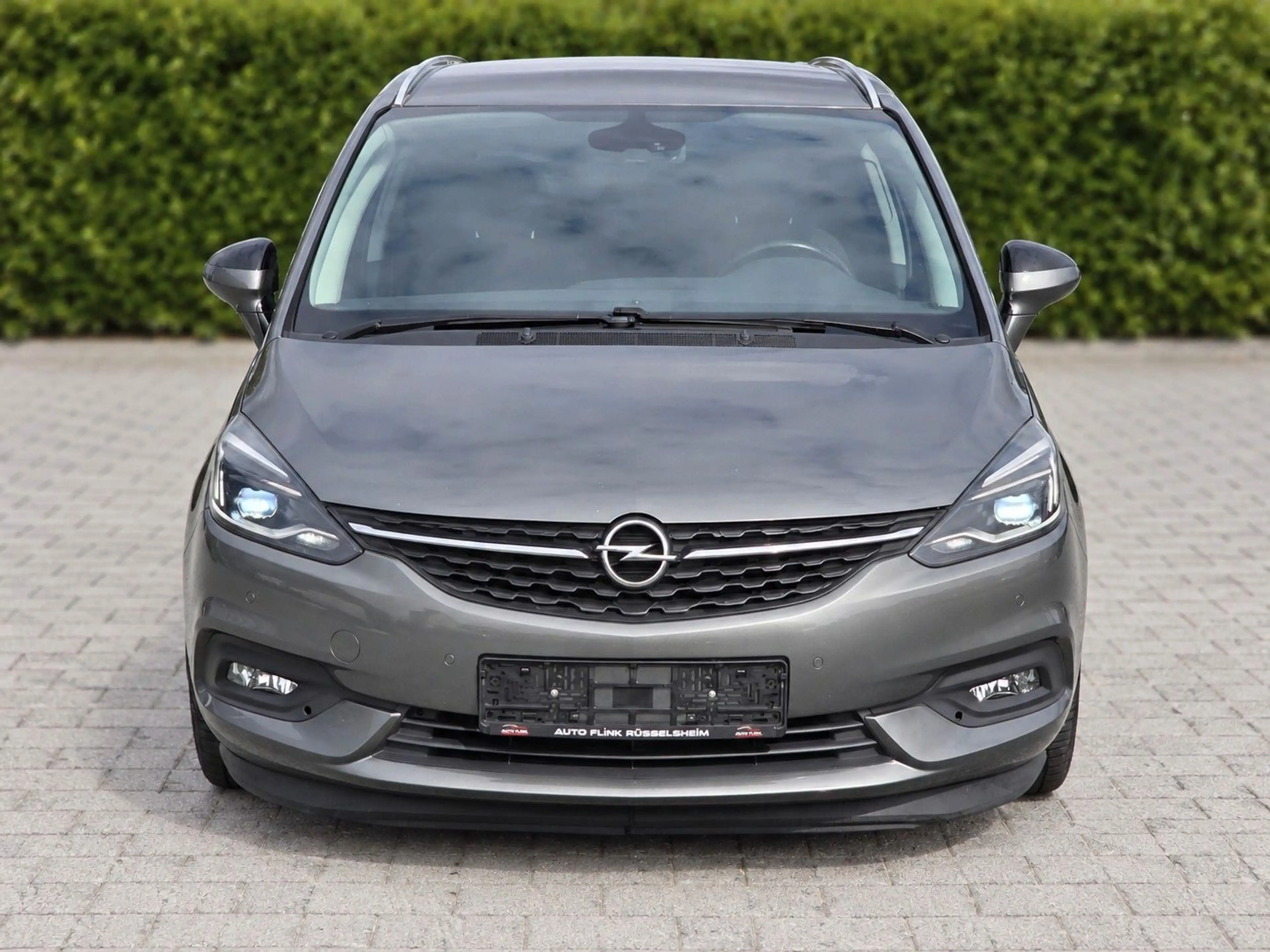 Opel Zafira C 2.0 CDTI 170 PS LED NAVI RKF PDC — photo 2