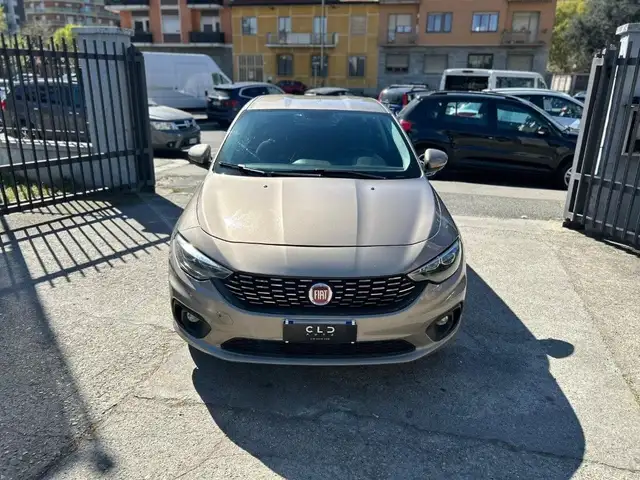 Fiat Tipo view 2