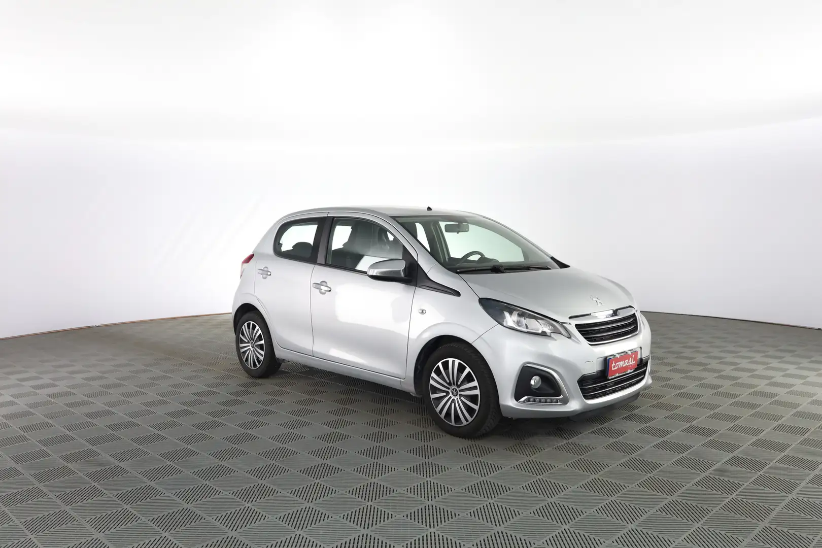 Peugeot 108 PureTech 82 5 porte Allure  PREZZO REALE - NO VINC Grigio - 2