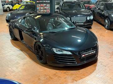 4.2 V8 FSI Quattro-Tagliandi Audi-Book Service