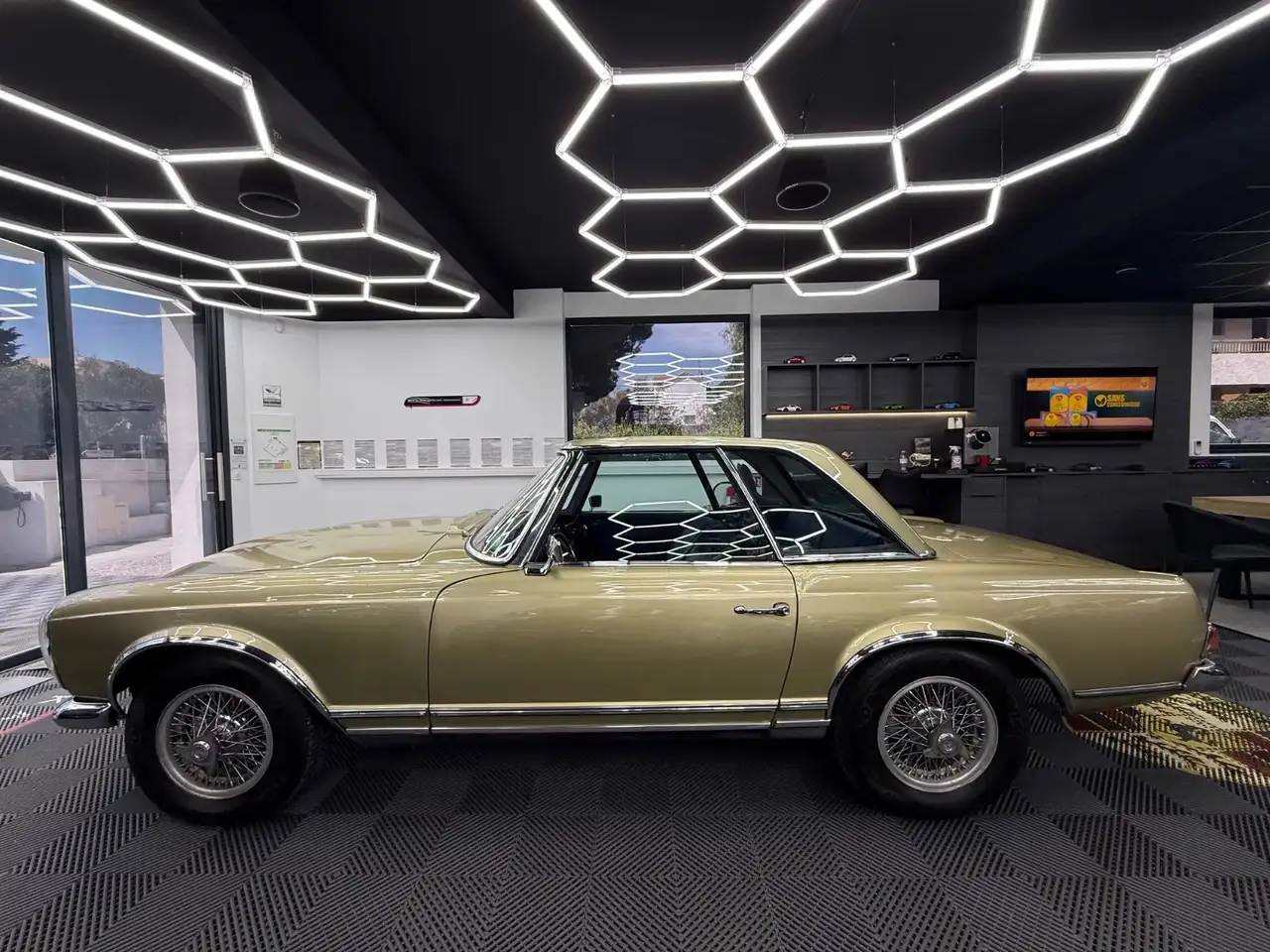 Mercedes-Benz 280SL PAGODE CALIFORNIA 170Ch W113, foto 4