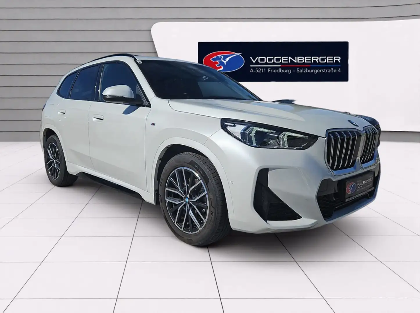 BMW X1 20 d sDrive M Sport AHK Sh Led RK Weiß - 2