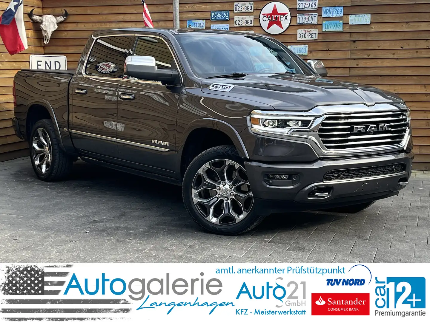 Dodge RAM 1500 5,7 Limited LPG 360° 12´´ Navi H&K AHK Grijs - 1