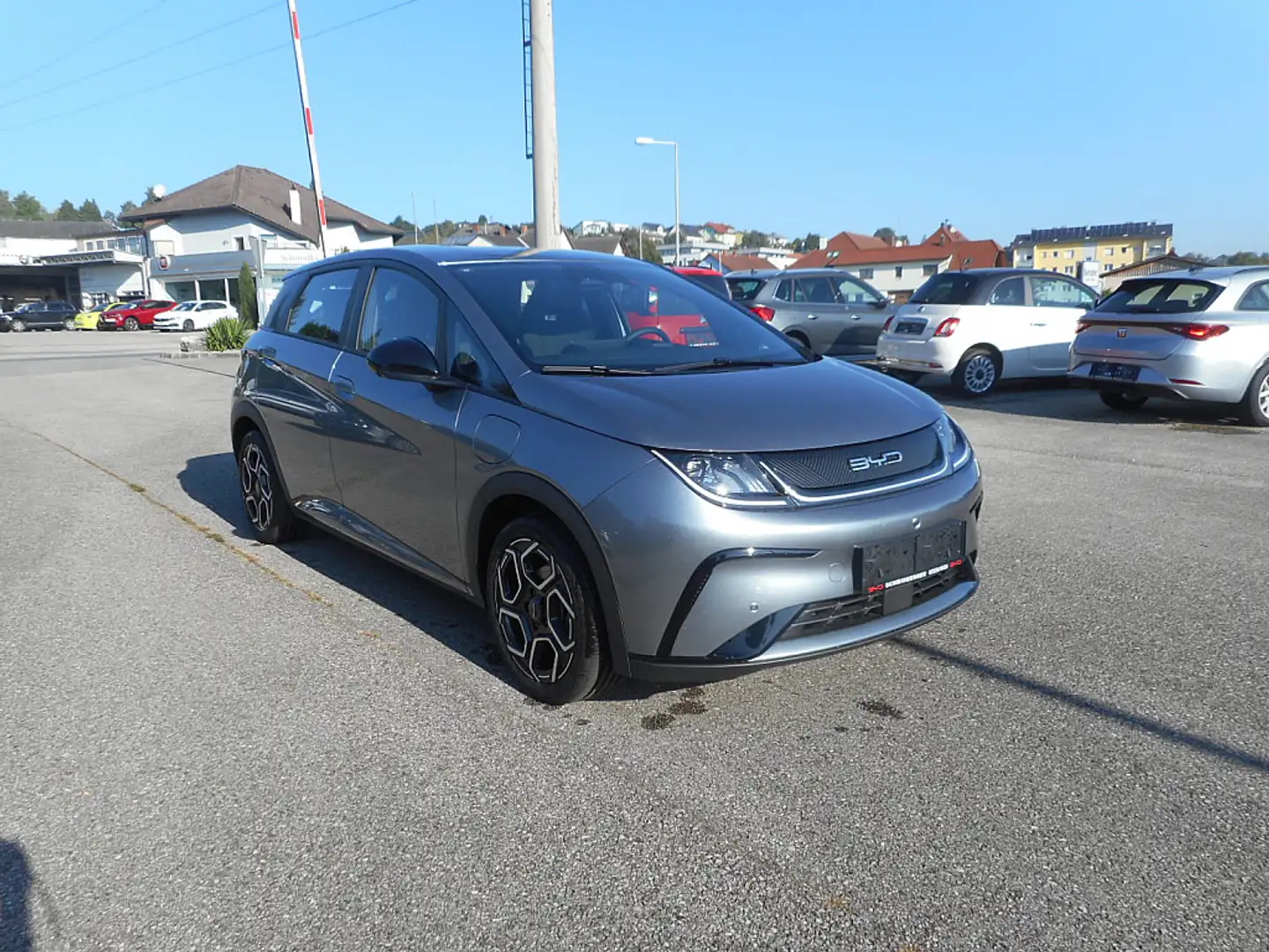 BYD Dolphin 60,4 kWh Comfort *Lager* Gri - 1
