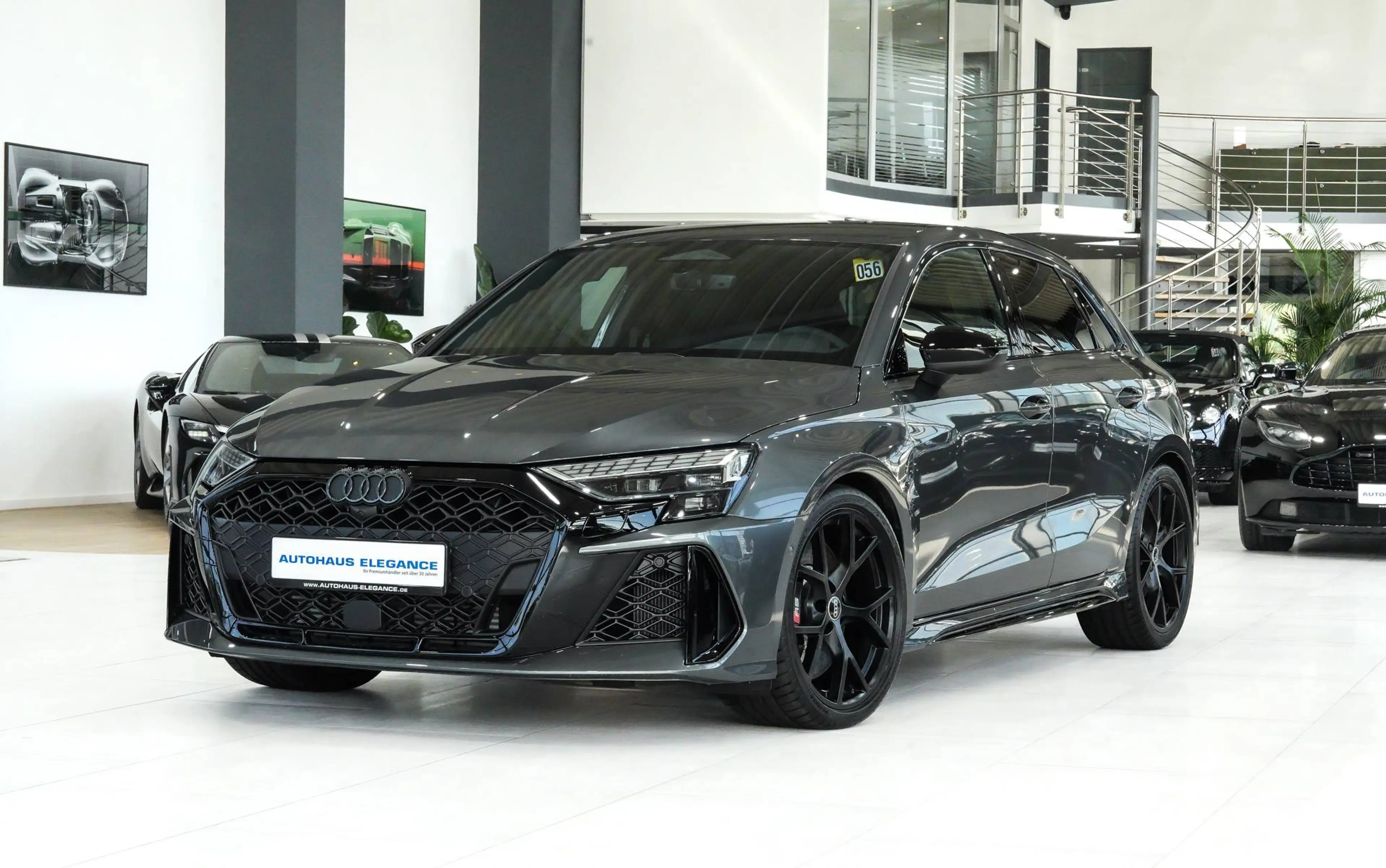 Audi RS3 Sportback quattro*SPORTSITZE*MATRIX*SONOS*