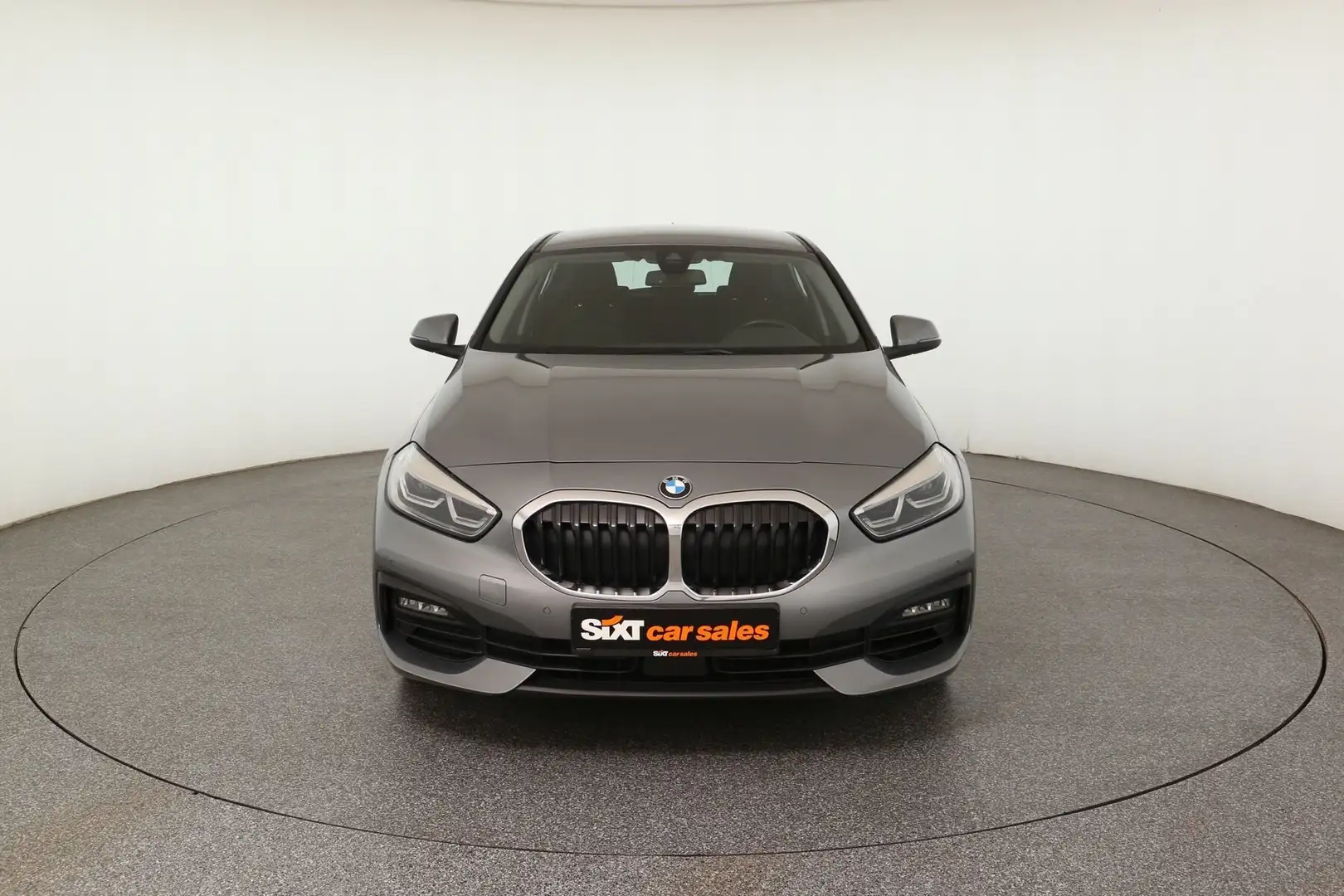 BMW 120 i Advantage|NAV|LED|SHZ|PDCv+h|HiFi|el.Heckkl Šedá - 2