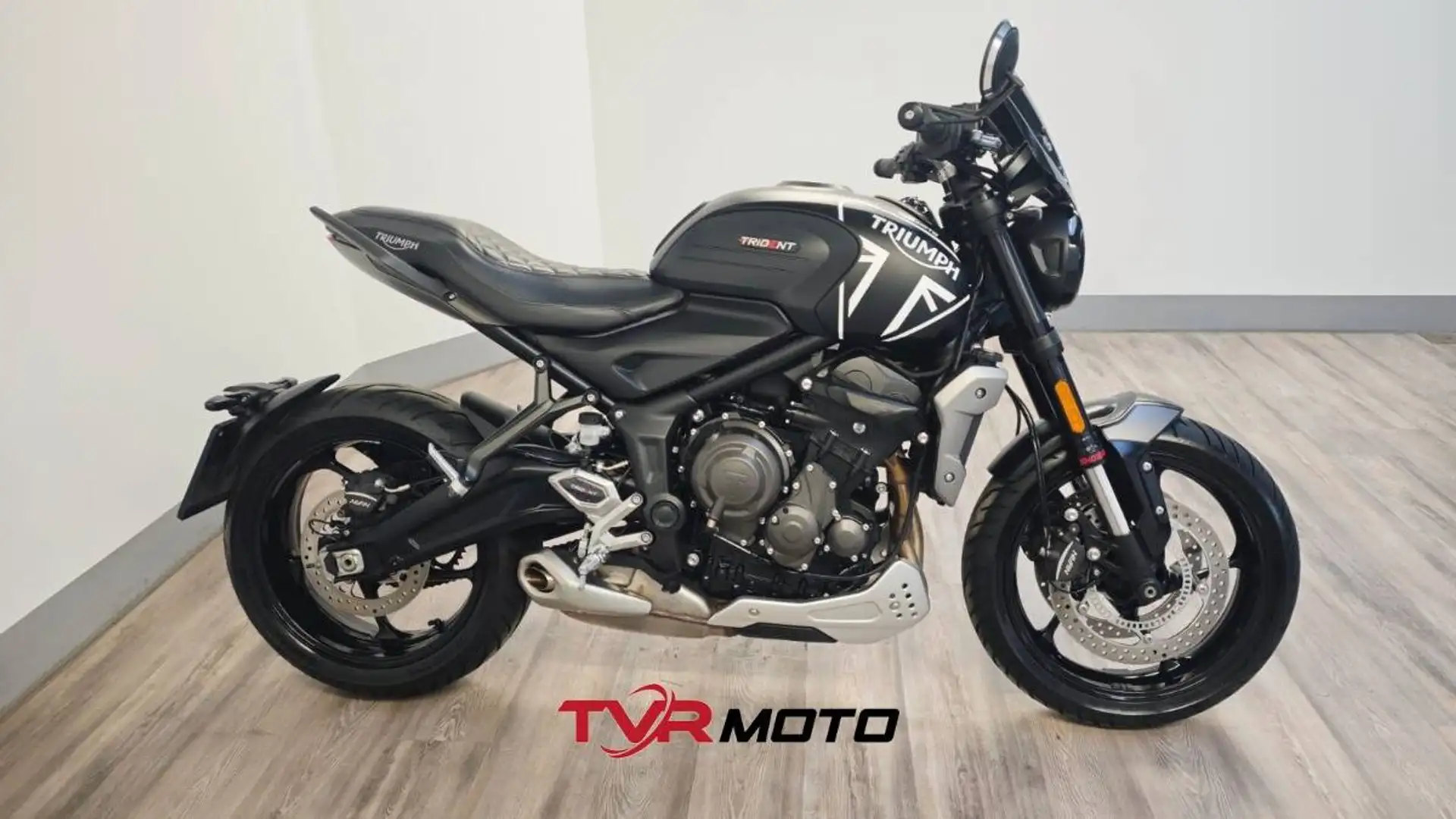 Triumph Trident 750 660 Abs my21 - 2