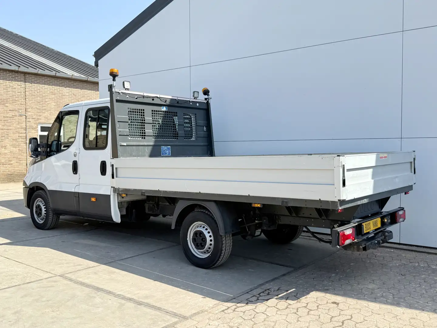Iveco Daily 35S16 2.3 Automaat Dubbele Cabine Trekhaak 3.5t Cl Wit - 2